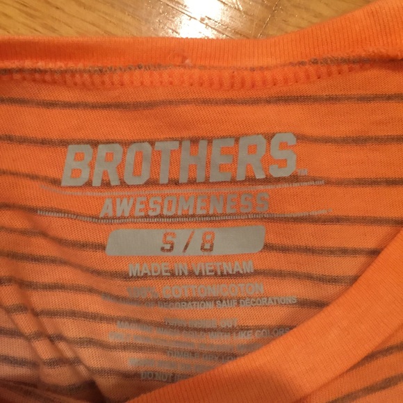 Brother’s boy’s tee S (8) - Picture 2 of 2